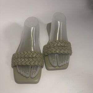 Journee Collection Sawyerr Braided Slide Sandals Sage Green Women’s Size 10